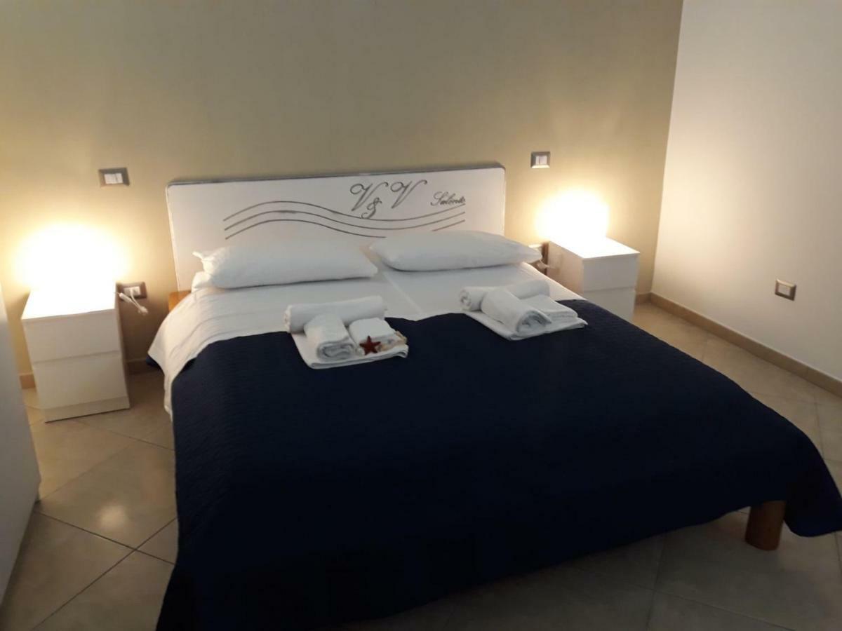 Couette-café Vev Salento 3*